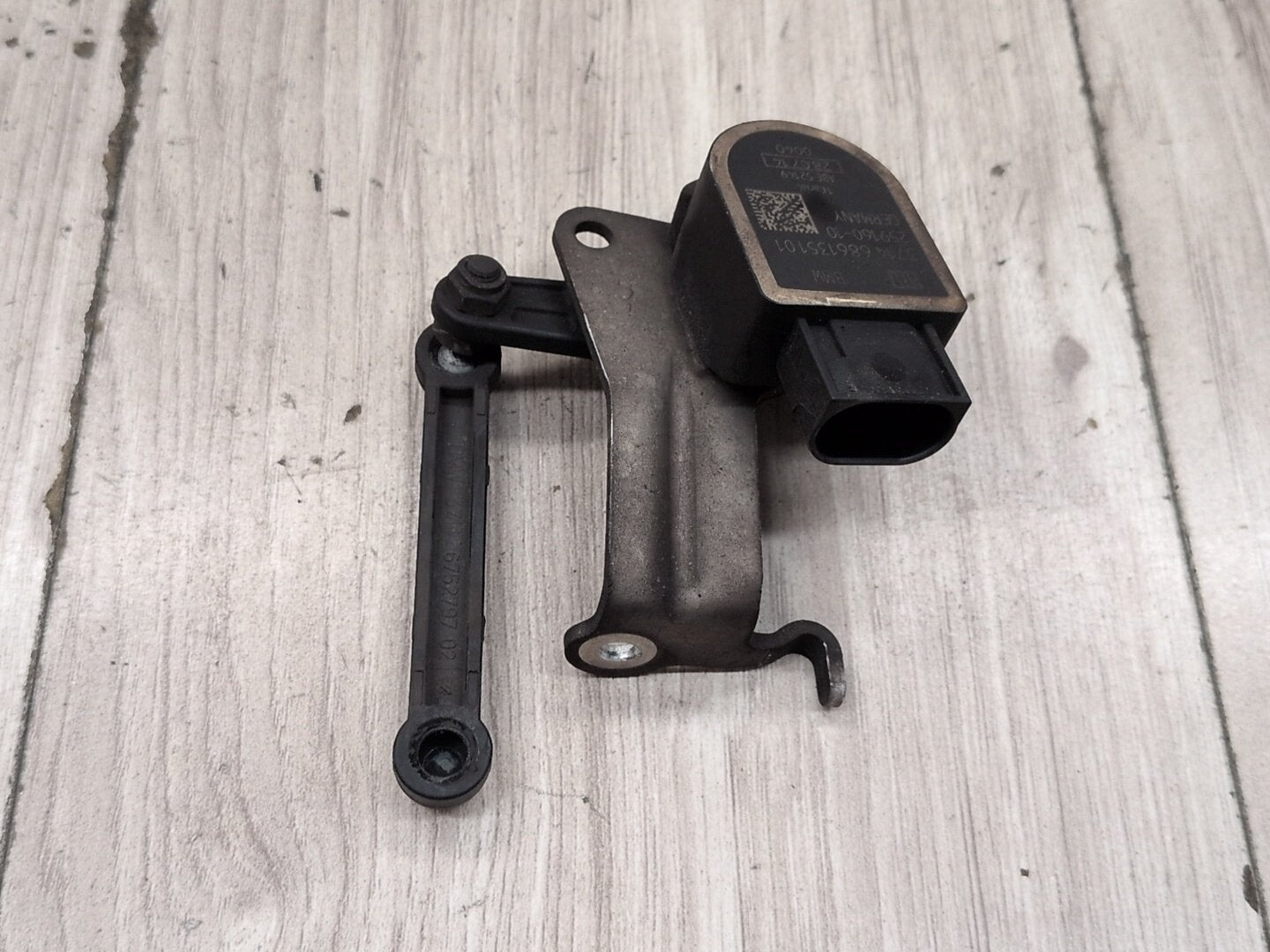 2012-2018 BMW M6 F06 Suspension Height Level Sensor 6861351