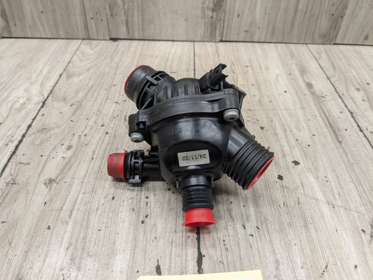 2017 BMW F16 X6 Engine Motor Cooling Auxiliary Water Pump 7598865