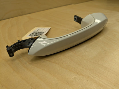 2019 BMW X3 G01 Front Left Driver Exterior Door Handle 7470567 OEM
