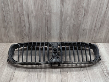2016-2022 BMW 750i G12 Front Bumper Radiator Air Flap Shutter 8091760 OEM
