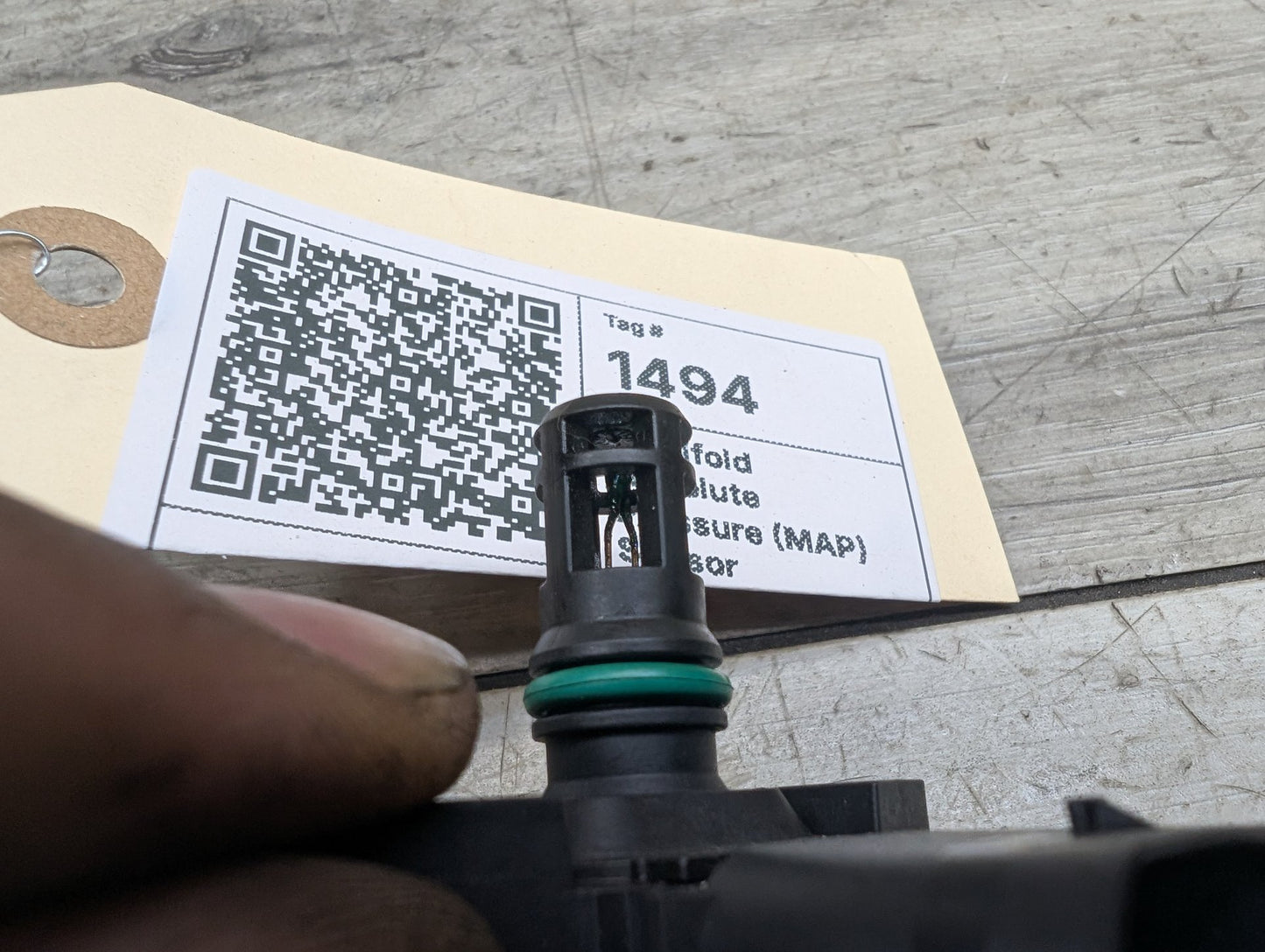 2013 - 2019 BMW 535i F10 Manifold Absolute Pressure (MAP) Sensor 7599042