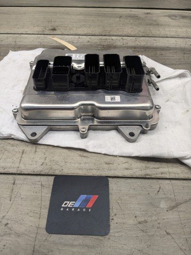 OEM BMW F85 F86 X5M X6M DME ECU S63R Engine Control Unit Module Computer MEVD173