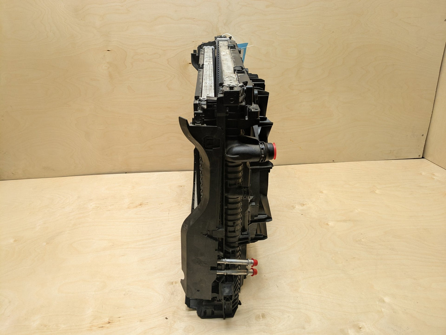 2019 - 2026 BMW X5 G05 Radiator Cooling Condenser Fan Shroud Assembly SET 8686172 B58B30M1