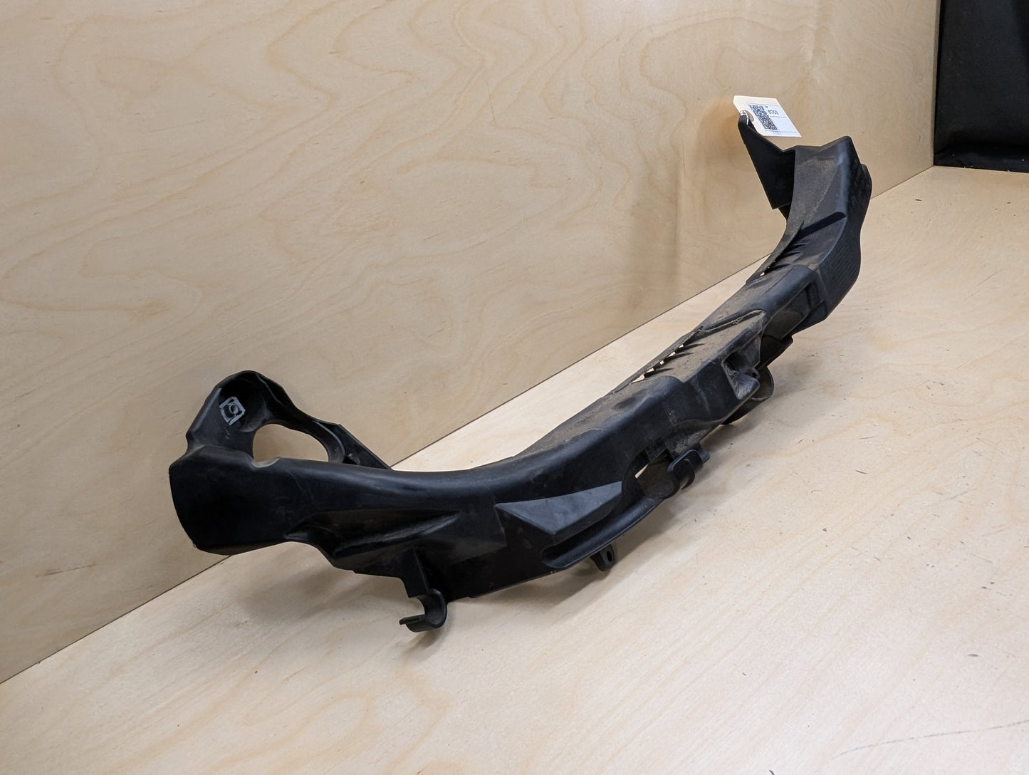 07-10 OEM BMW E92 E93 328 335 Right Passenger Headlight Bracket Carrier Mount