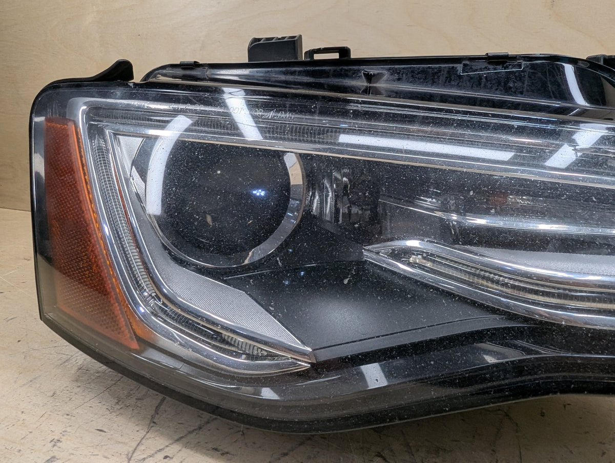 13-17 OEM Audi A5 RS5 S5 Front Right Passenger HID Xenon Headlight 8T0941032E