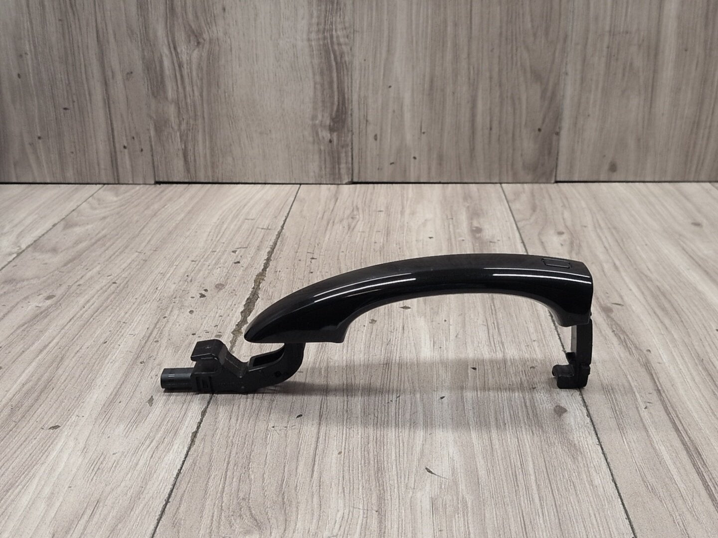 2015-2018 Audi Q3 8U Front or Rear Right Passenger Exterior Door Handle 8T0837205A