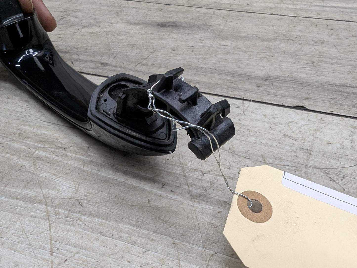 2018 - 2024 BMW X3 G01 Rear Left Driver Exterior Door Handle 7470529 B46B20O1