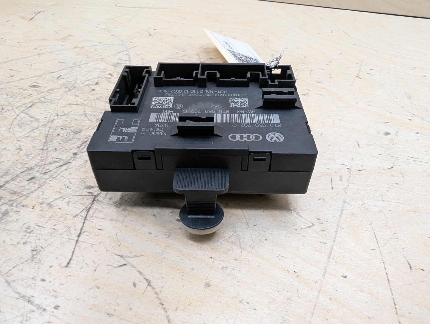 13-17 OEM AUDI A4 A5 S4 S5 Front Left Driver Door Locking Control Module