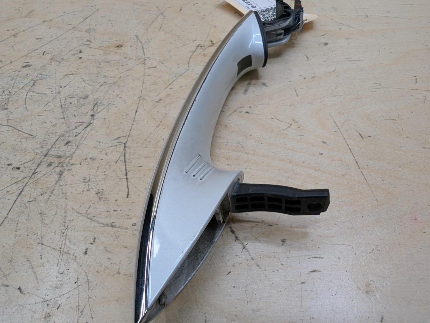 2016-2022 BMW 750i G12 Front Left Driver Exterior Door Handle w/ Comfort Access 7411053