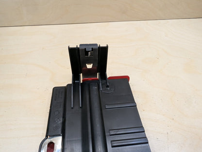 OEM BMW E82 E88 E90 E92 Battery Power Junction Distribution Fuse Box Voltage