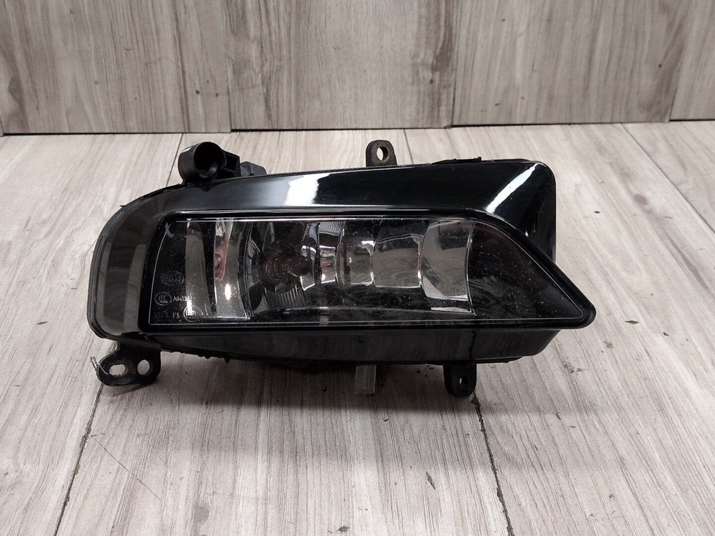 2013 - 2017 Audi S5 8T Front Right Passenger Bumper Fog Lamp Light 8T0941700G CTUB