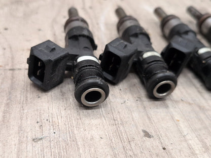 2004-2010 BMW E64 M6 S85B50A Engine Motor Injector SET 7839098