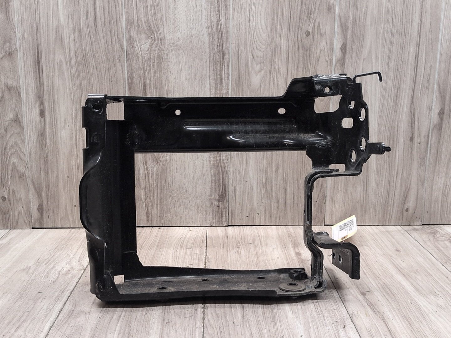 OEM BMW G20 G22 G23 G26 Front Left Driver Radiator Reinforcement Support Bracket