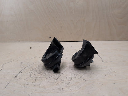 2016-2022 BMW 750i G12 Alarm Horns SET 7342946