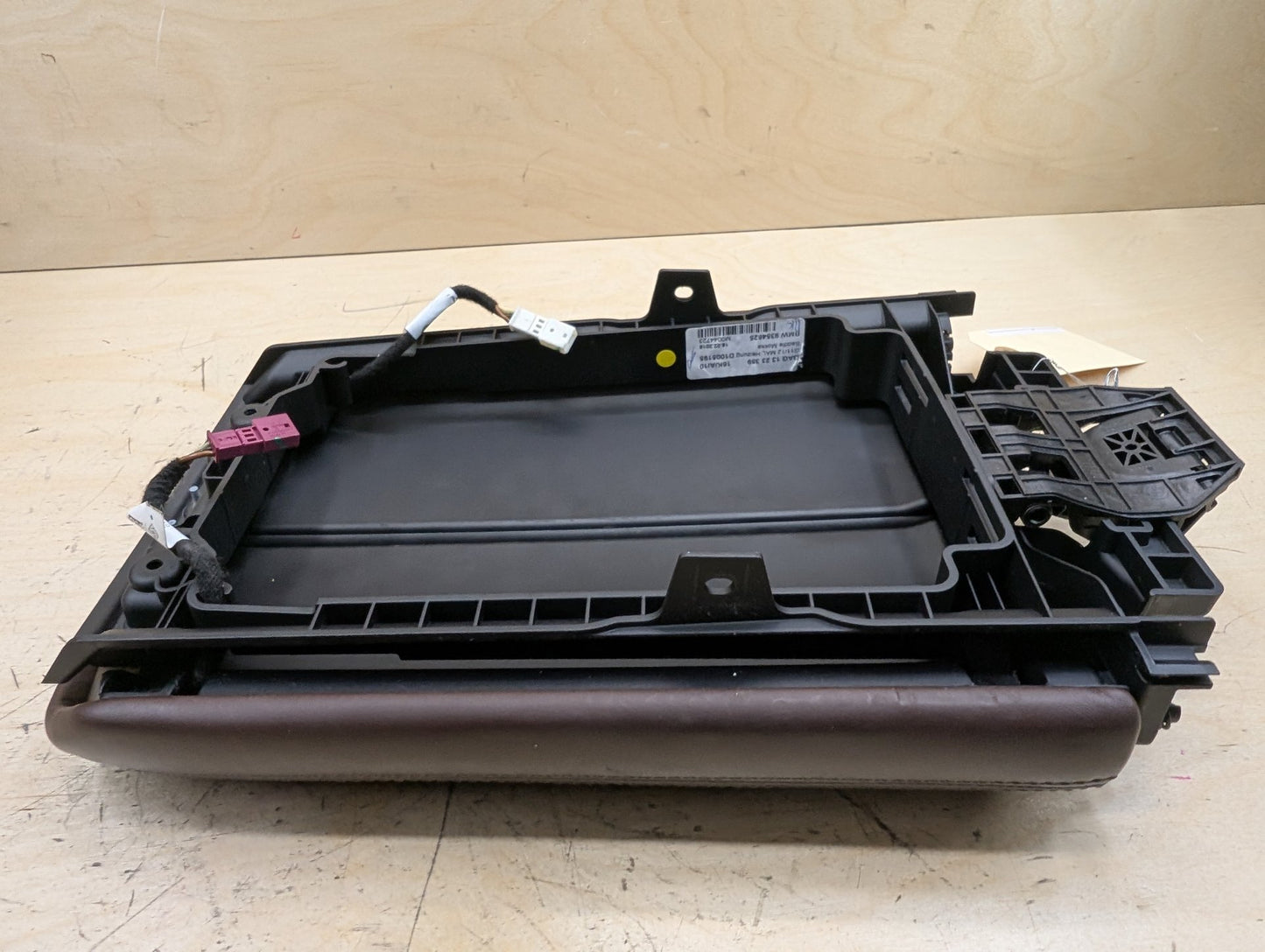 2016-2022 BMW 750i G12 Center Console Armrest Arm Rest 9354625