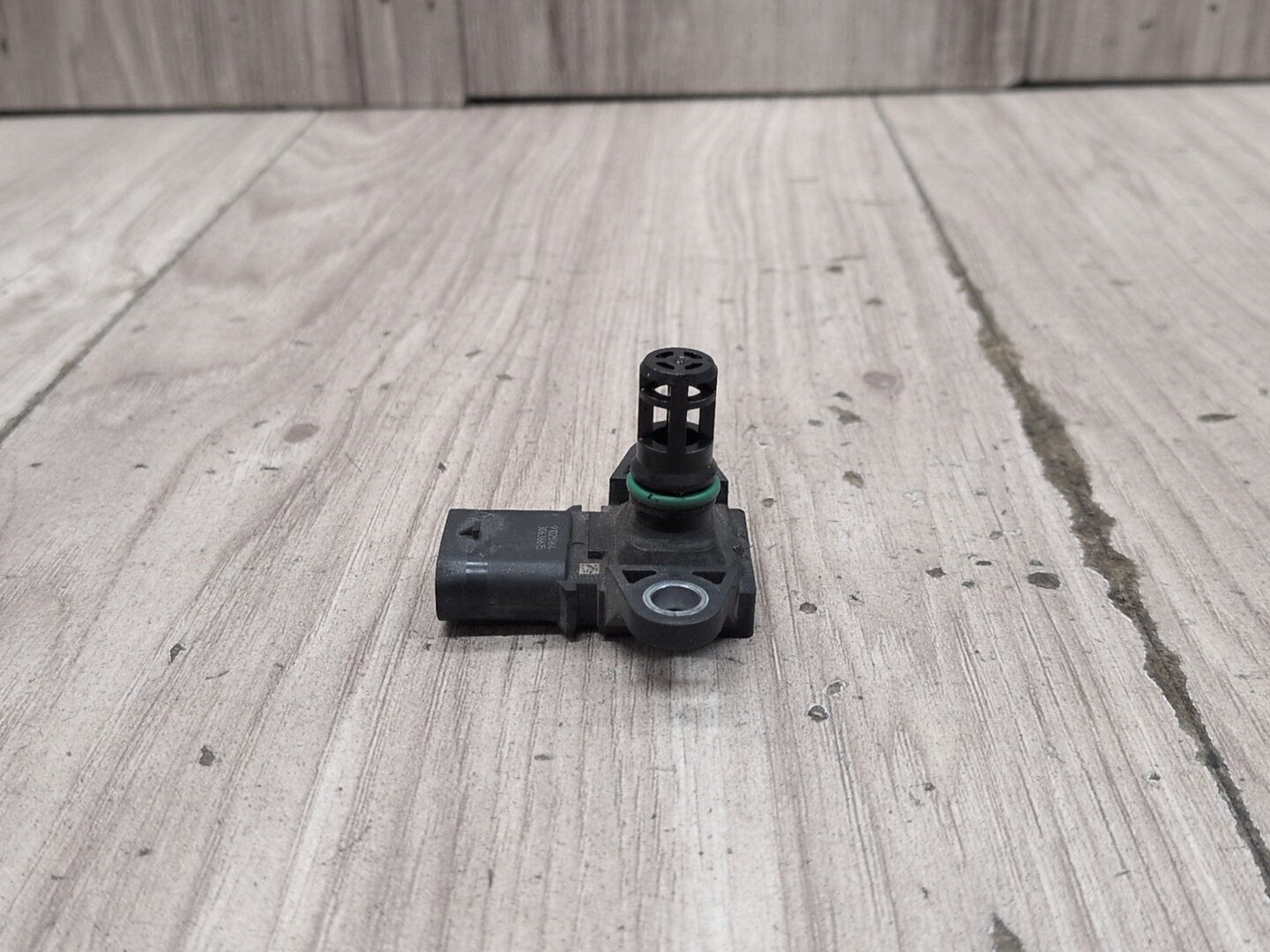 2012-2018 BMW 320i F30 Manifold Absolute Pressure (MAP) Sensor 7843531