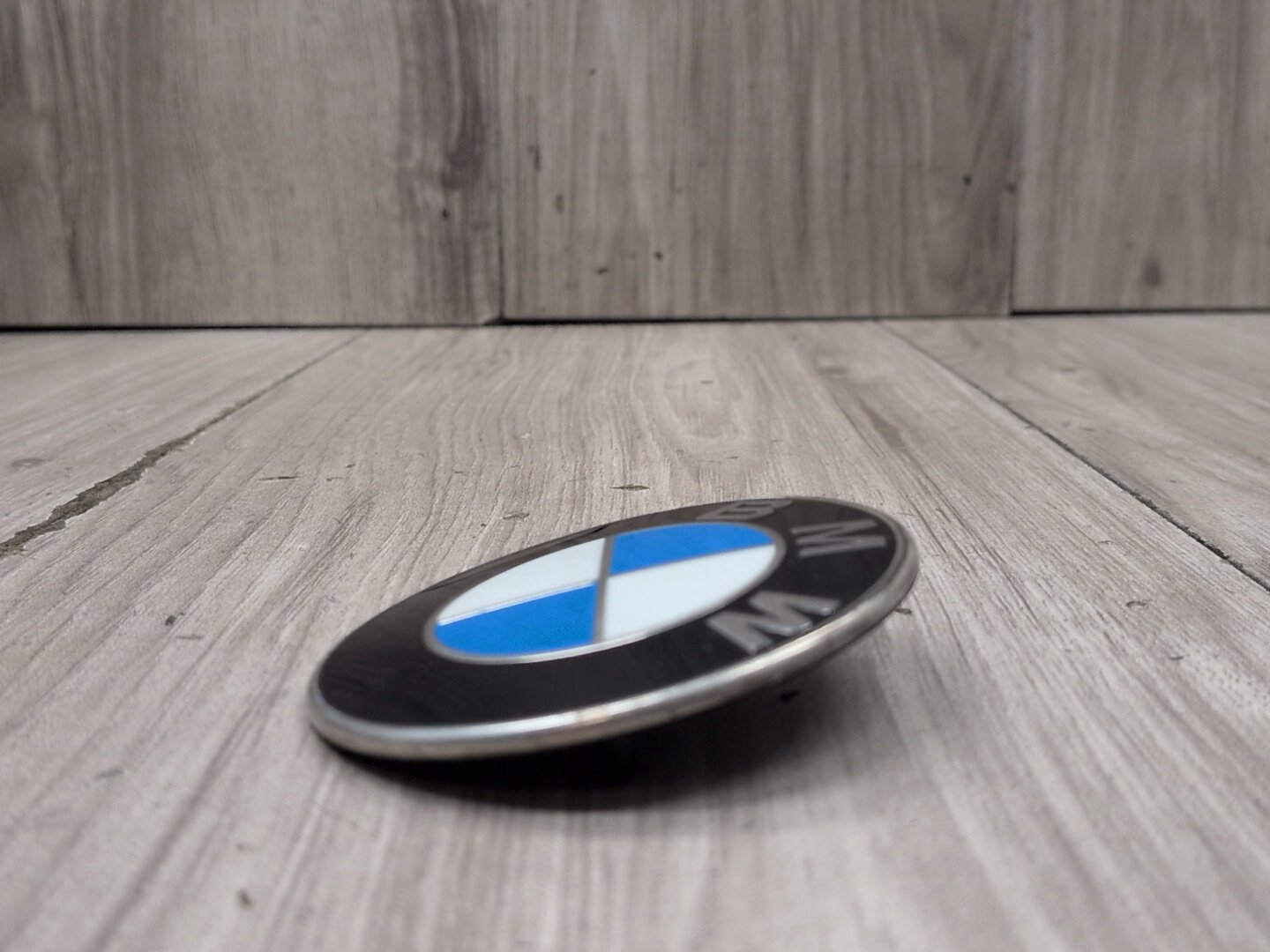 Genuine OEM BMW F39 F90 G20 G30 G80 M3 Bumper Hood Trunk Rear Round Emblem 74mm