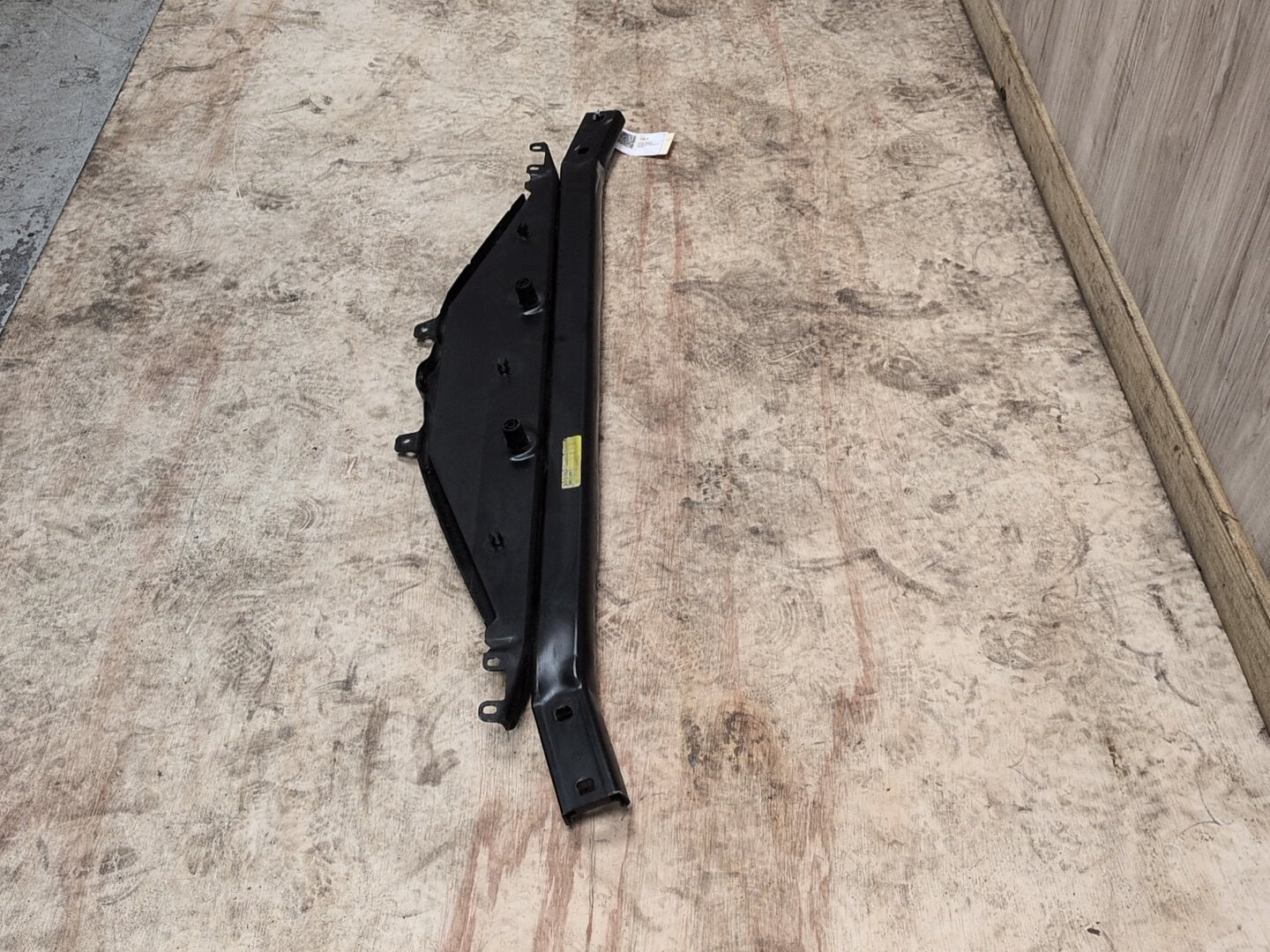 09-15 OEM BMW Rear Bumper Upper Reinforcement Support Bracket Bar