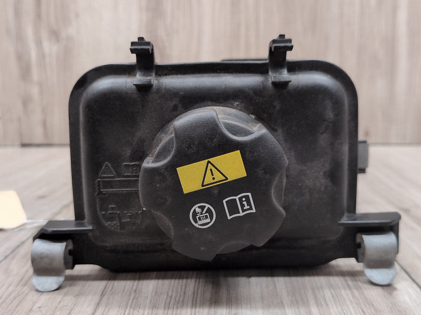 2019 - 2026 BMW X5 G05 Coolant Expansion Tank Reservoir 8610658 N63B44M3