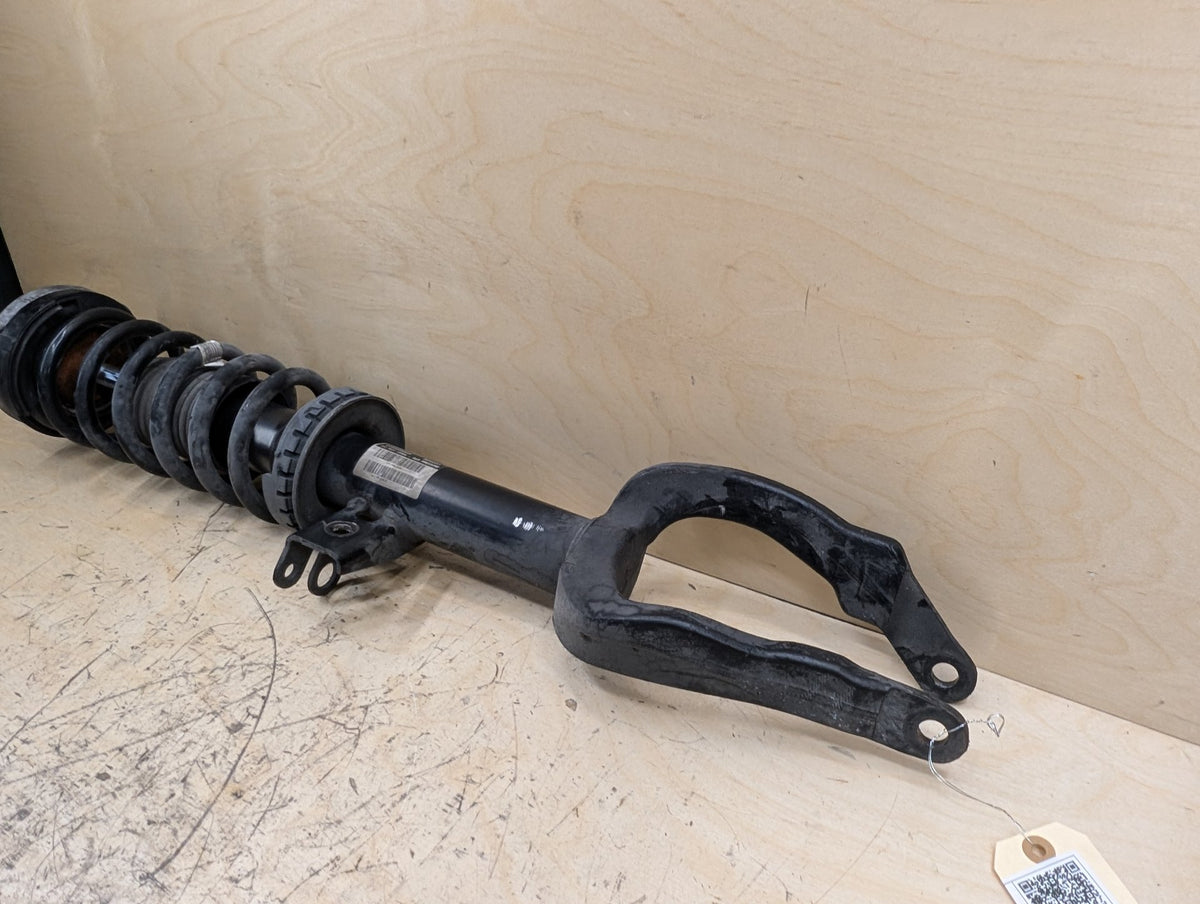 2010-2017 BMW 535i GT xDrive F07 Front Right Passenger Spring Strut Shock Absorber 6798152