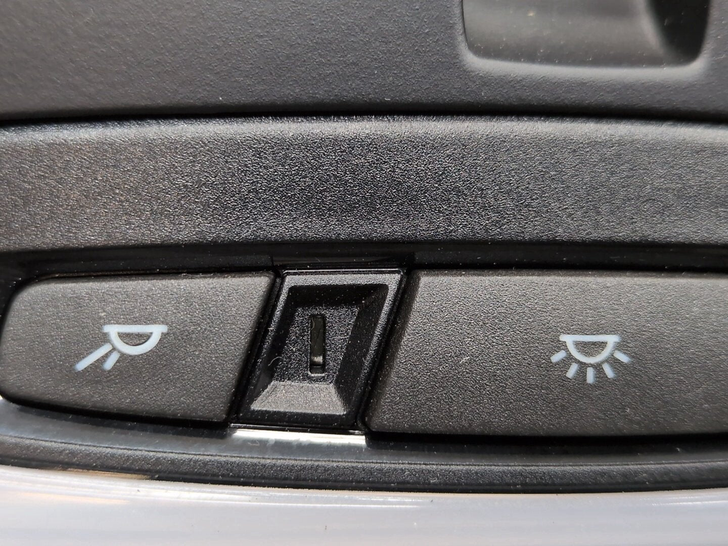 2014 - 2018 BMW X5 F85 Headliner Overhead Dome Light Switch Module 5A0F1F3 S63B44T2