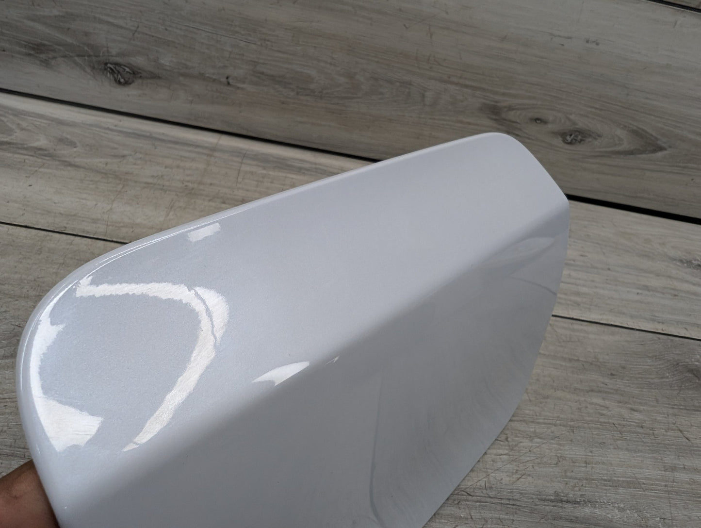 17-23 OEM BMW F90 G30 530 540 M550 M5 Fuel Gas Tank Flap Lid Cover