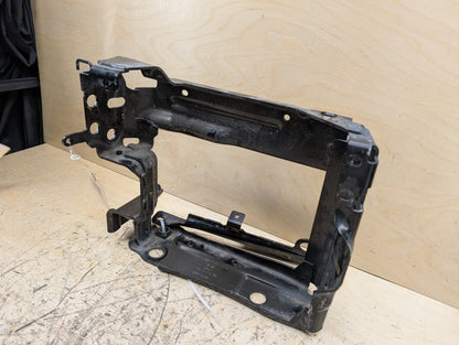 OEM BMW G20 G22 G23 G26 Front Right Passenger Radiator Reinforcement Bracket