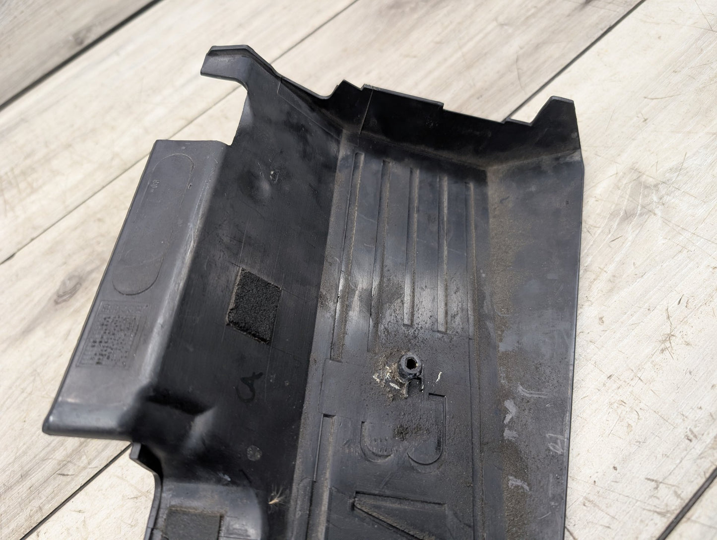 2007 - 2013 BMW X5 E70 Engine Cover 7524708 N62B48B