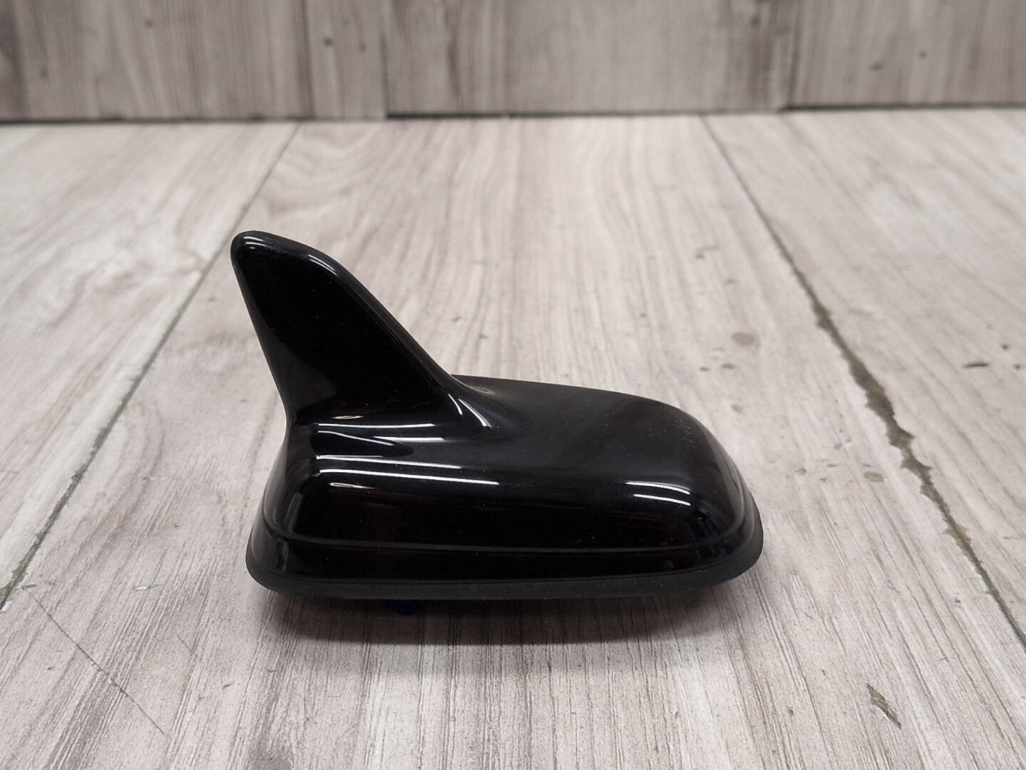 2008 - 2017 Audi S5 8T Roof Shark Fin Radio Antenna Module 4G0035503J