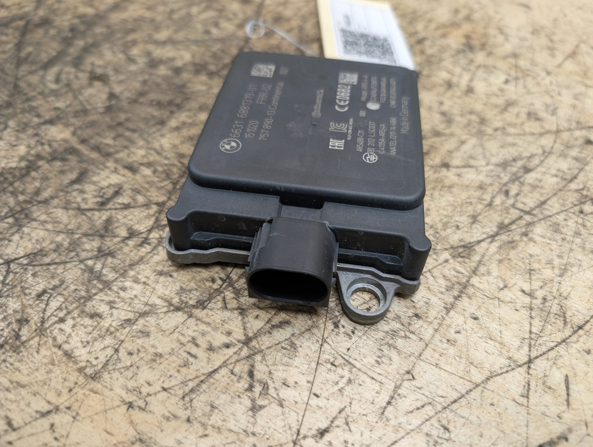 16-22 BMW G12 Front Bumper Cruise Control Distance Radar Senor Module PN 6881319