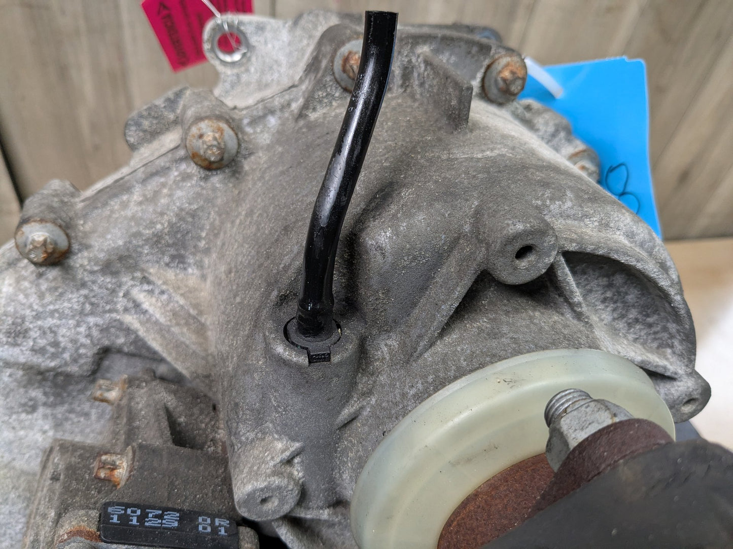 2007 - 2013 BMW X5 E70 Transmission Transfer Case 7599886 N62B48B