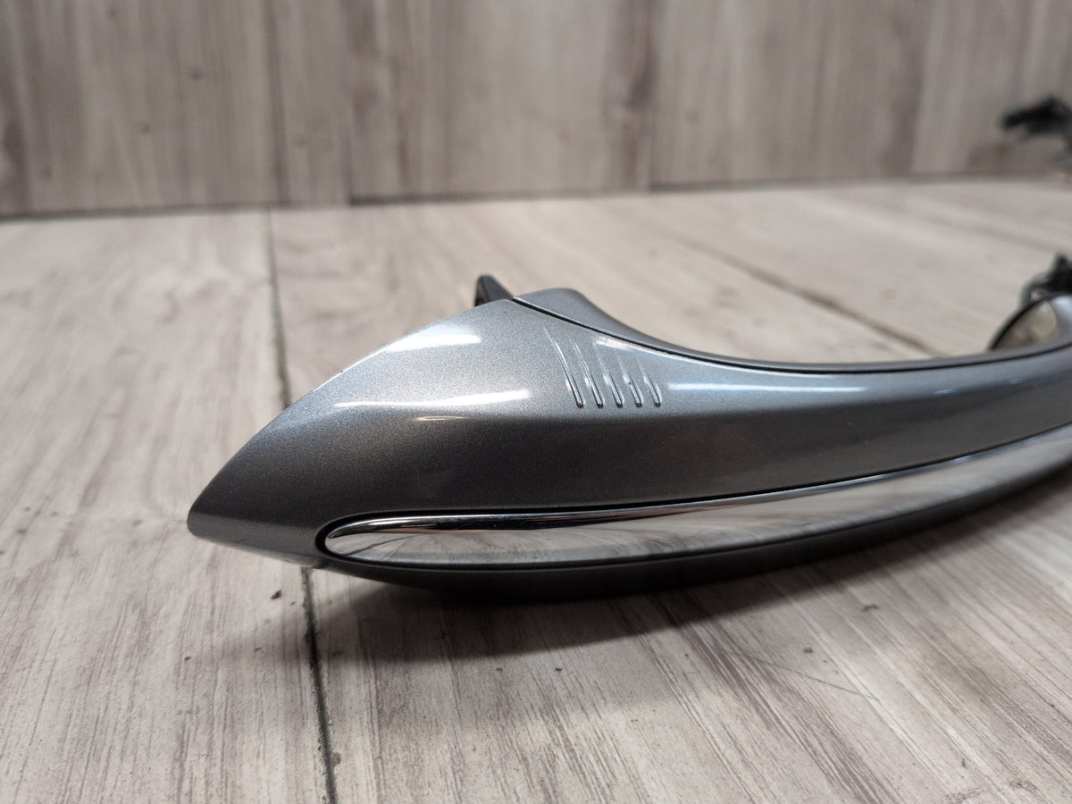 2011-2016 BMW M5 F10 Front Left Driver Door Handle w/ Comfort Access 7305284