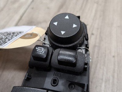 2014-2018 BMW X5 F85 Front Left Driver Door Master Window Switch 9362116 OEM