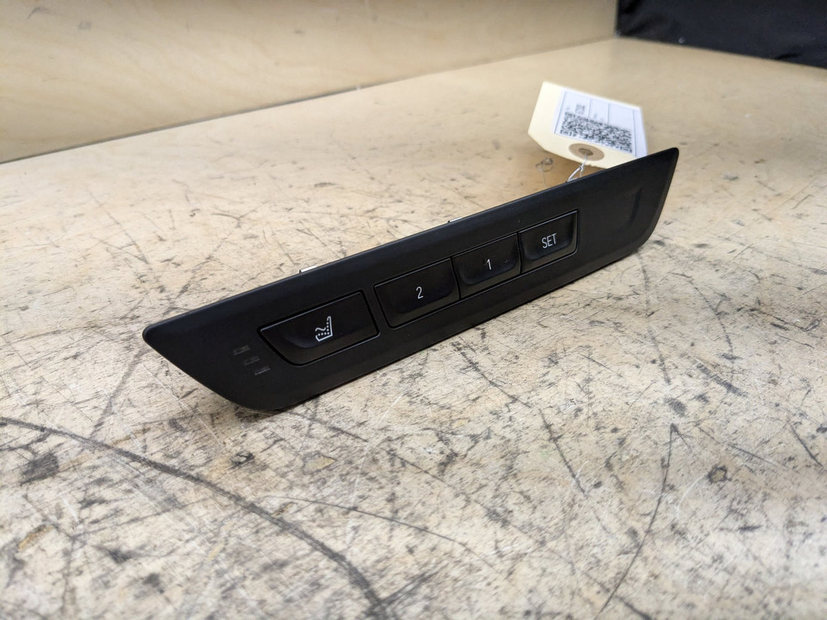 2018-2023 BMW M550i G30 Front Left Driver Seat Memory Switch 6826755 OEM