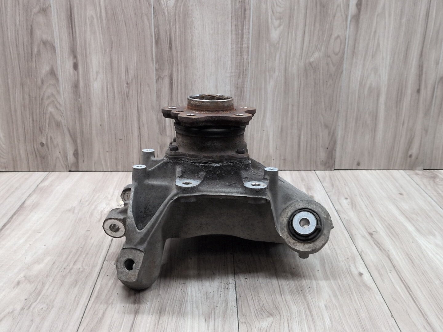 OEM BMW F95 G05 G06 G07 G09 X5 X7 Front Left Driver Hub Spindle Knuckle Bearing
