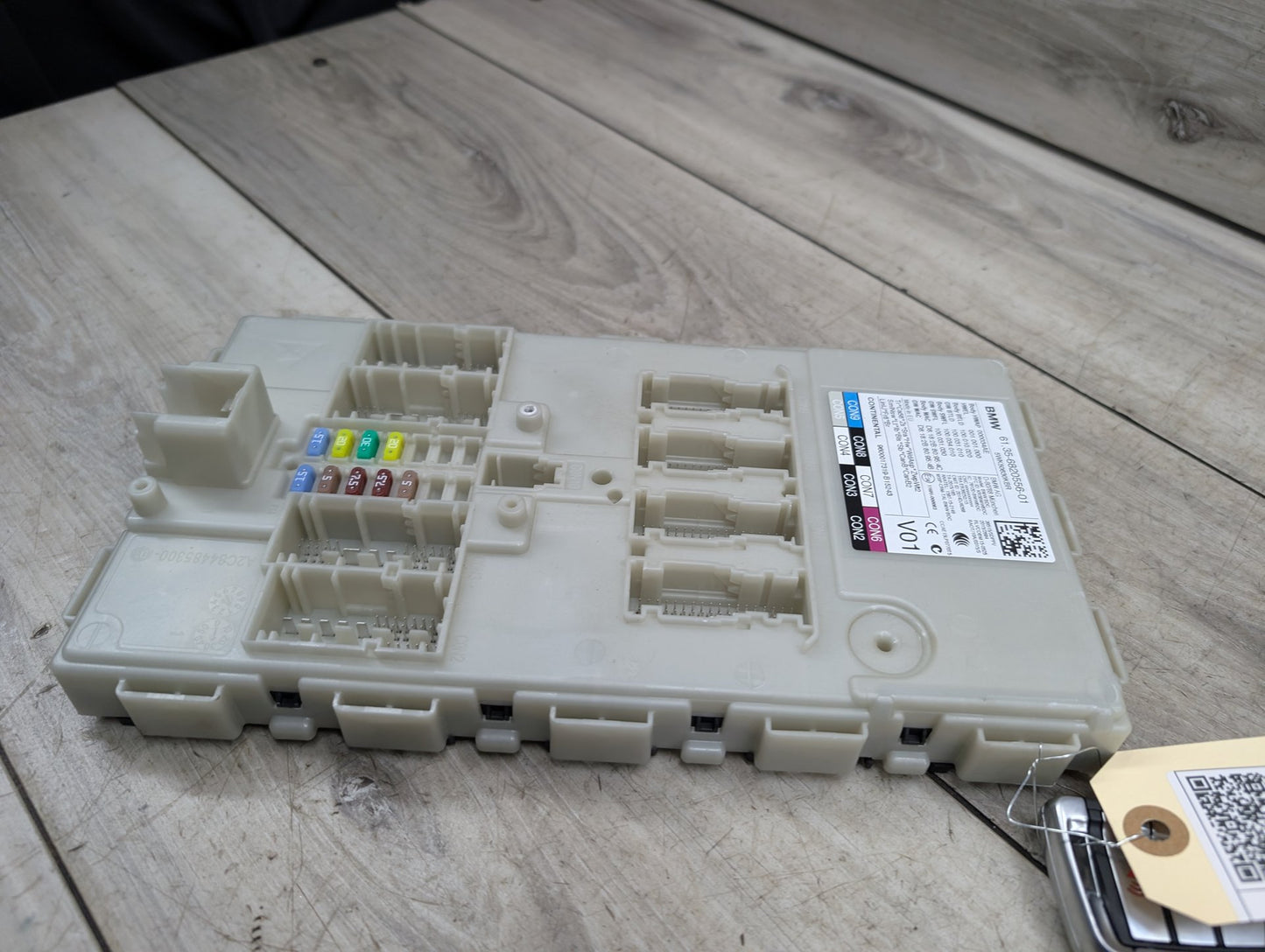 2016 BMW 750Li G12 Bdc Body Domain Fem Control Module 6820556