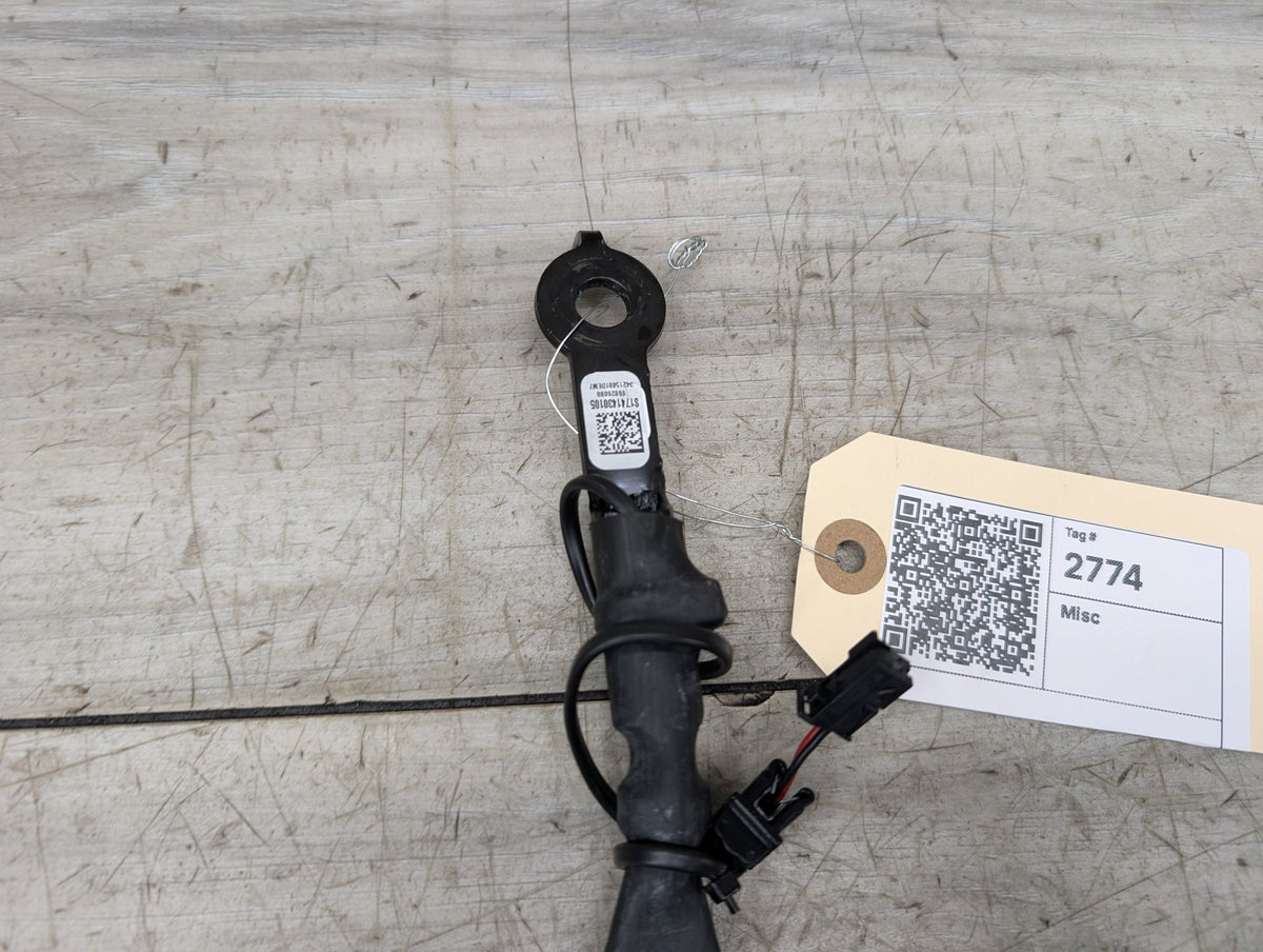 OEM BMW F93 F97 G01 G02 G16 G20 G80 M3 330 M340 Front Left Right Seatbelt Buckle