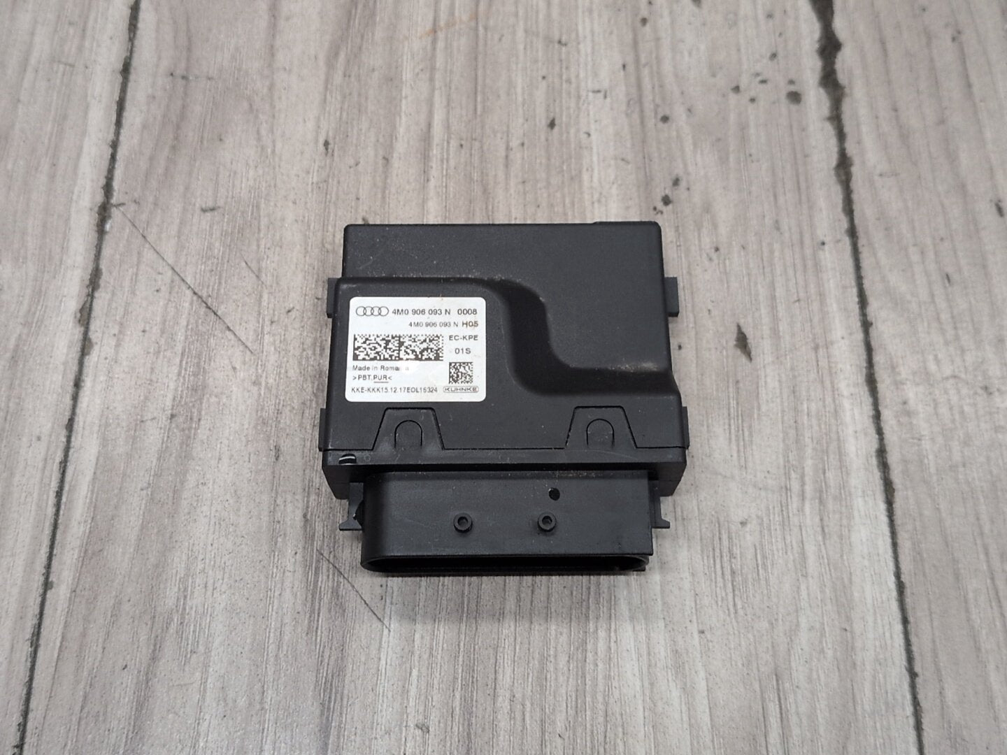 2018-2023 Audi S4 B9 EKP Fuel Pump Module 4M0906093N