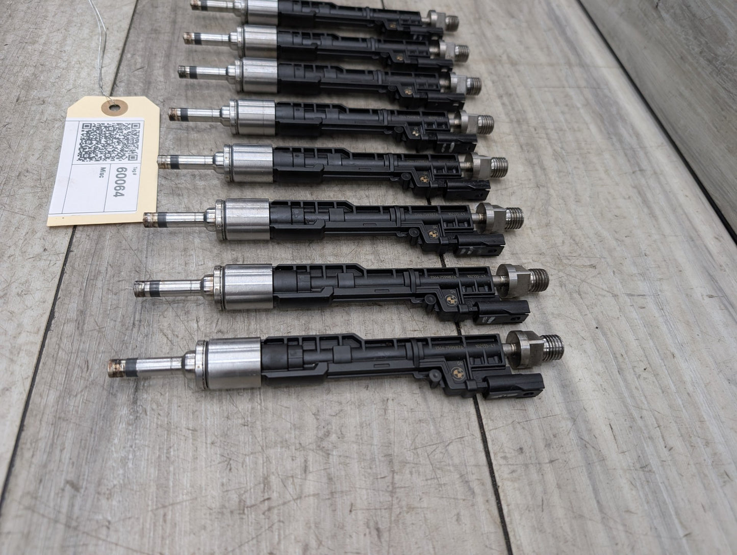 2009-2015 BMW 750Li F02 Engine Motor Fuel Injector SET 7599876