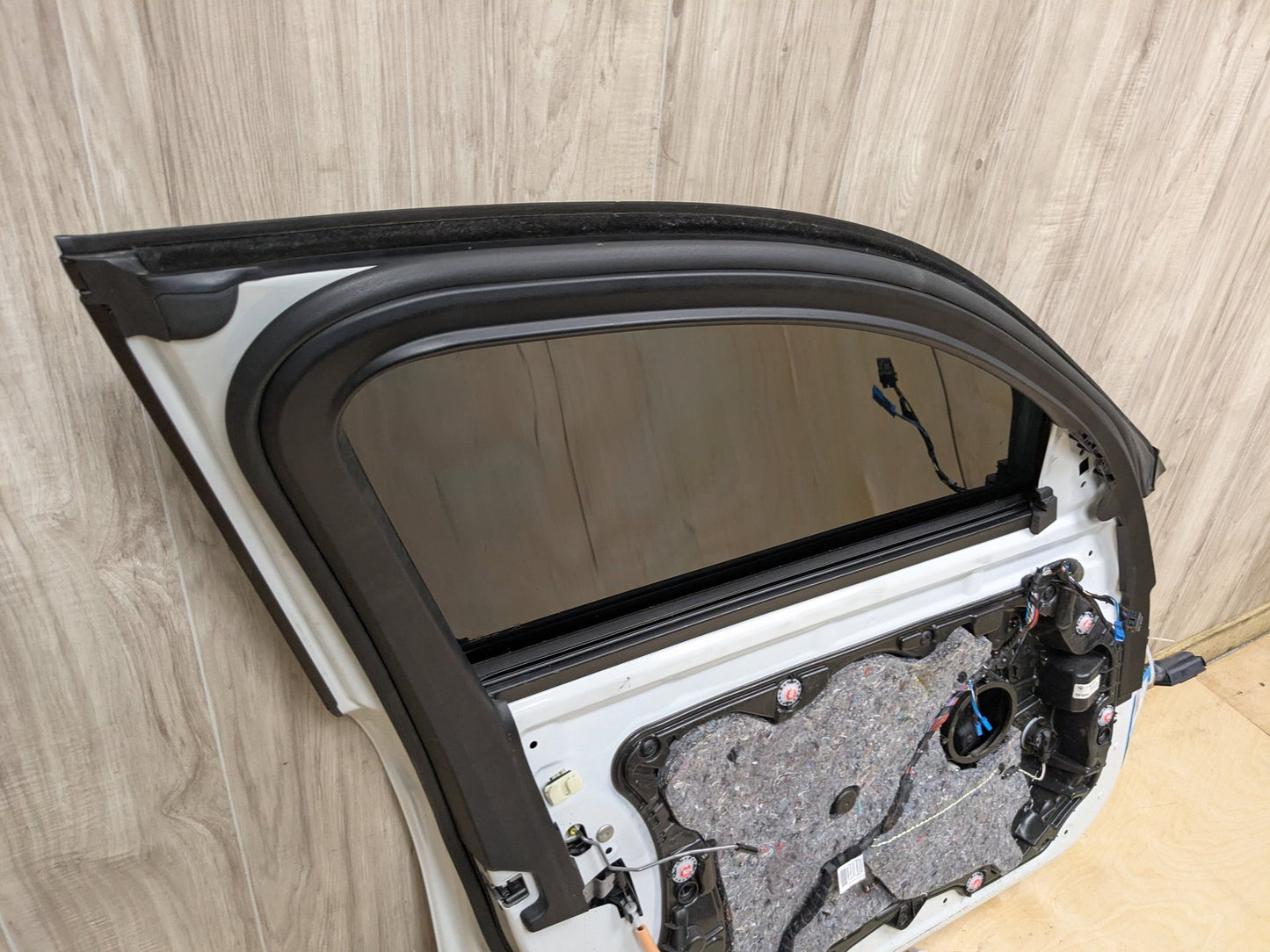 17-23 OEM BMW F90 G30 530 540 M550 M5 Front Left Driver Door Shell Panel White 300