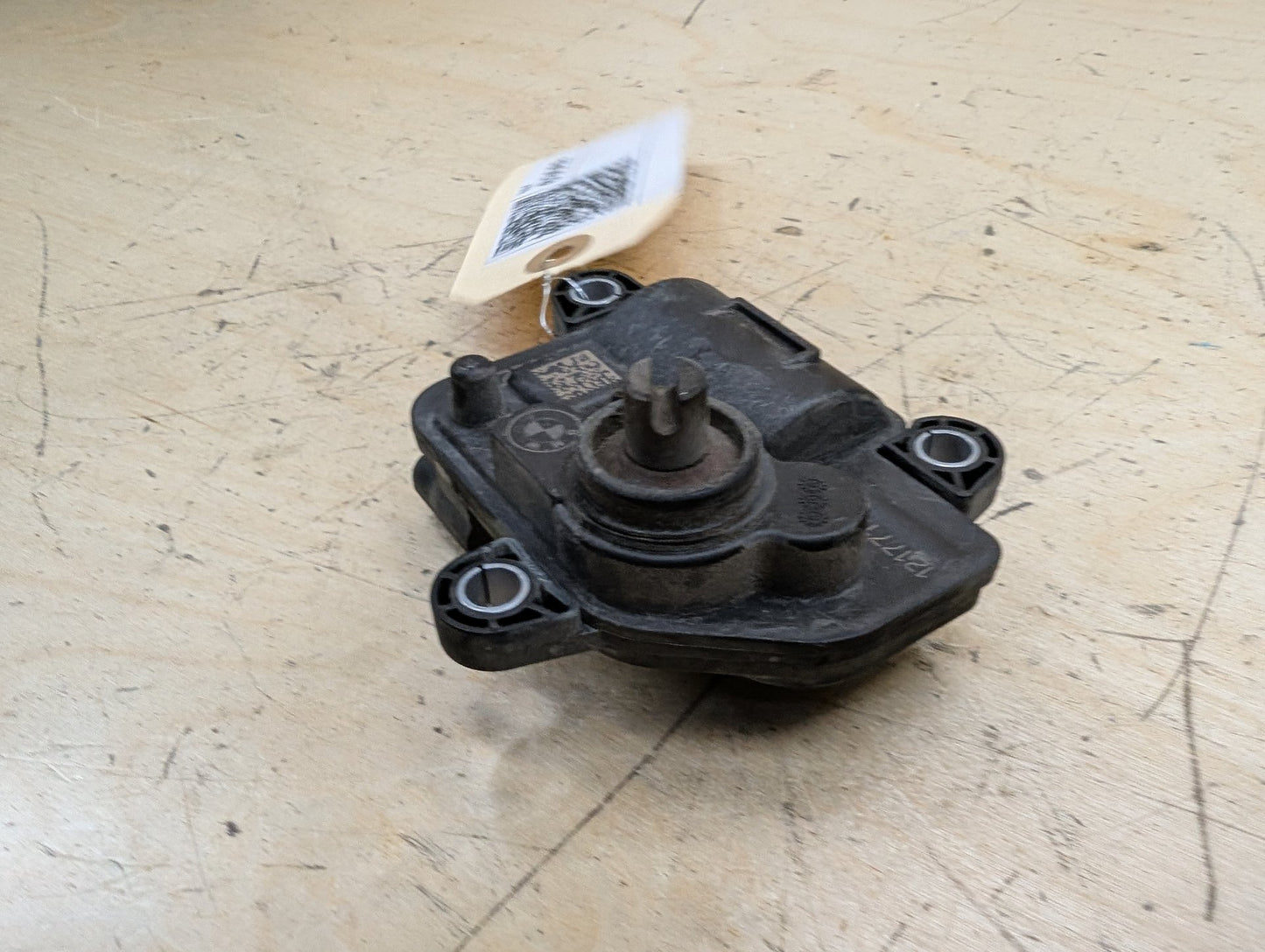 OEM BMW F15 F16 F22 F23 F30 F32 F33 F36 F44 Muffler Exhaust Flap Actuator Motor