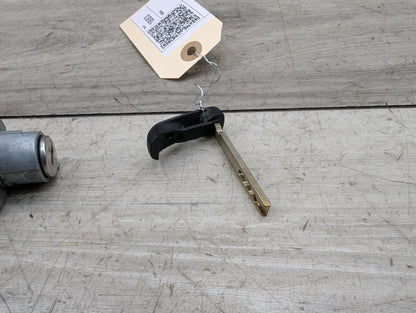 2021-2026 BMW 430i G22 Front Left Driver Key Lock Mechanism w/ Key 7407161