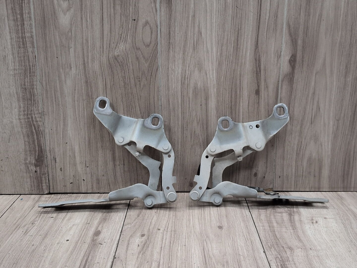2006-2011 BMW 328i E90 Hood Bonnet Hinges SET 7210677