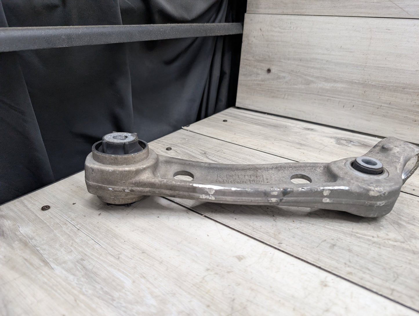 2017-2023 BMW 530i G30 Front Right Passenger Control Arms SET AWD