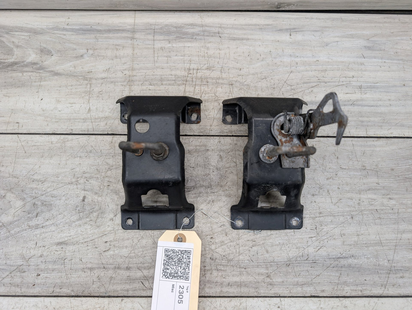 2007 - 2013 BMW X5 E70 Hood Bonnet Safety Lock Latches SET 7164802 N62B48B