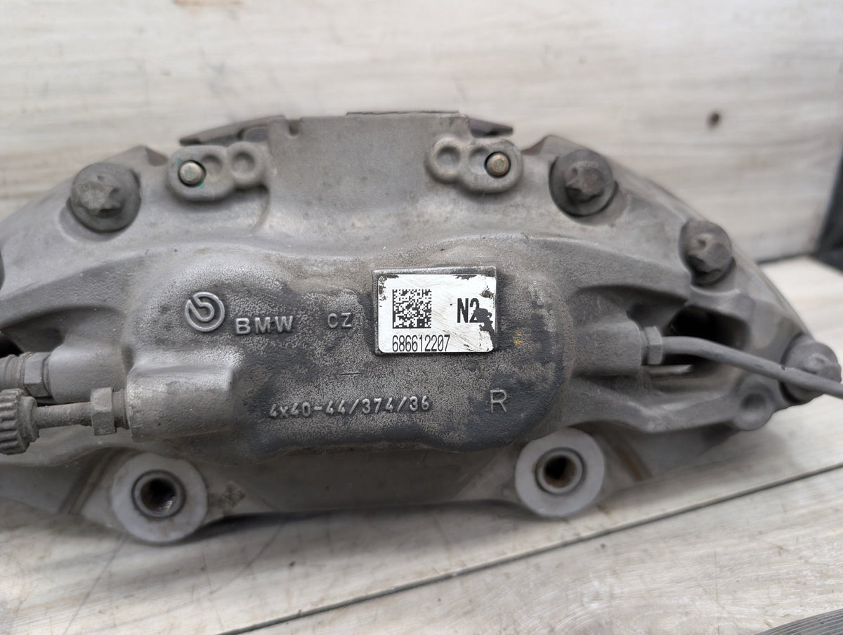 16-22 OEM BMW G11 G12 745eX 750i 750iX Front Left Driver Side Brake Caliper Gray