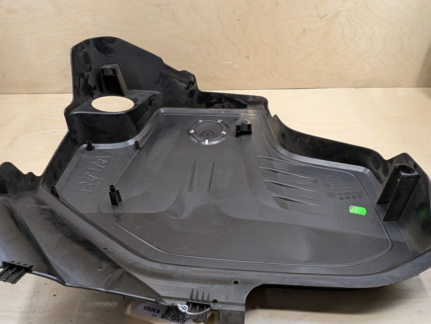2012-2018 BMW F30 328i N20B20O0 Engine Cover 7636731