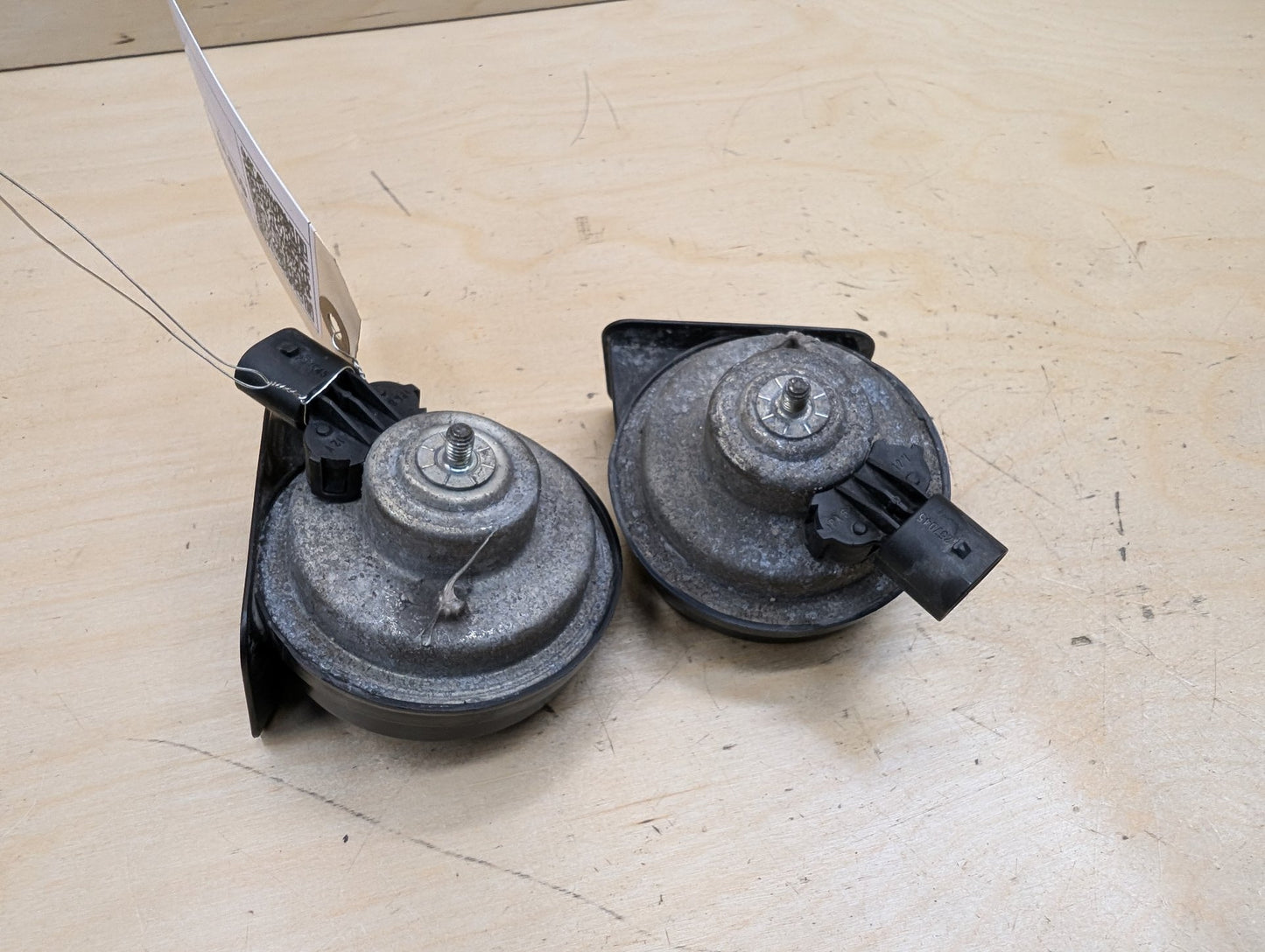 2011-2016 BMW X3 F25 Alarm Horns SET 7217702