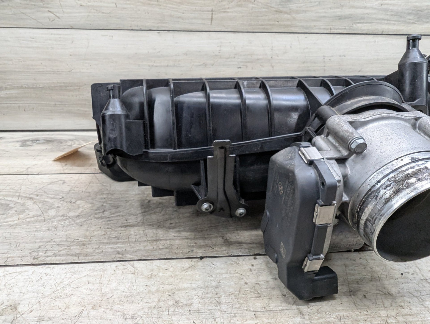 OEM BMW E90 E92 F10 F15 F22 F30 F80 F82 M3 X5 335 Engine N55 S55 Intake Manifold