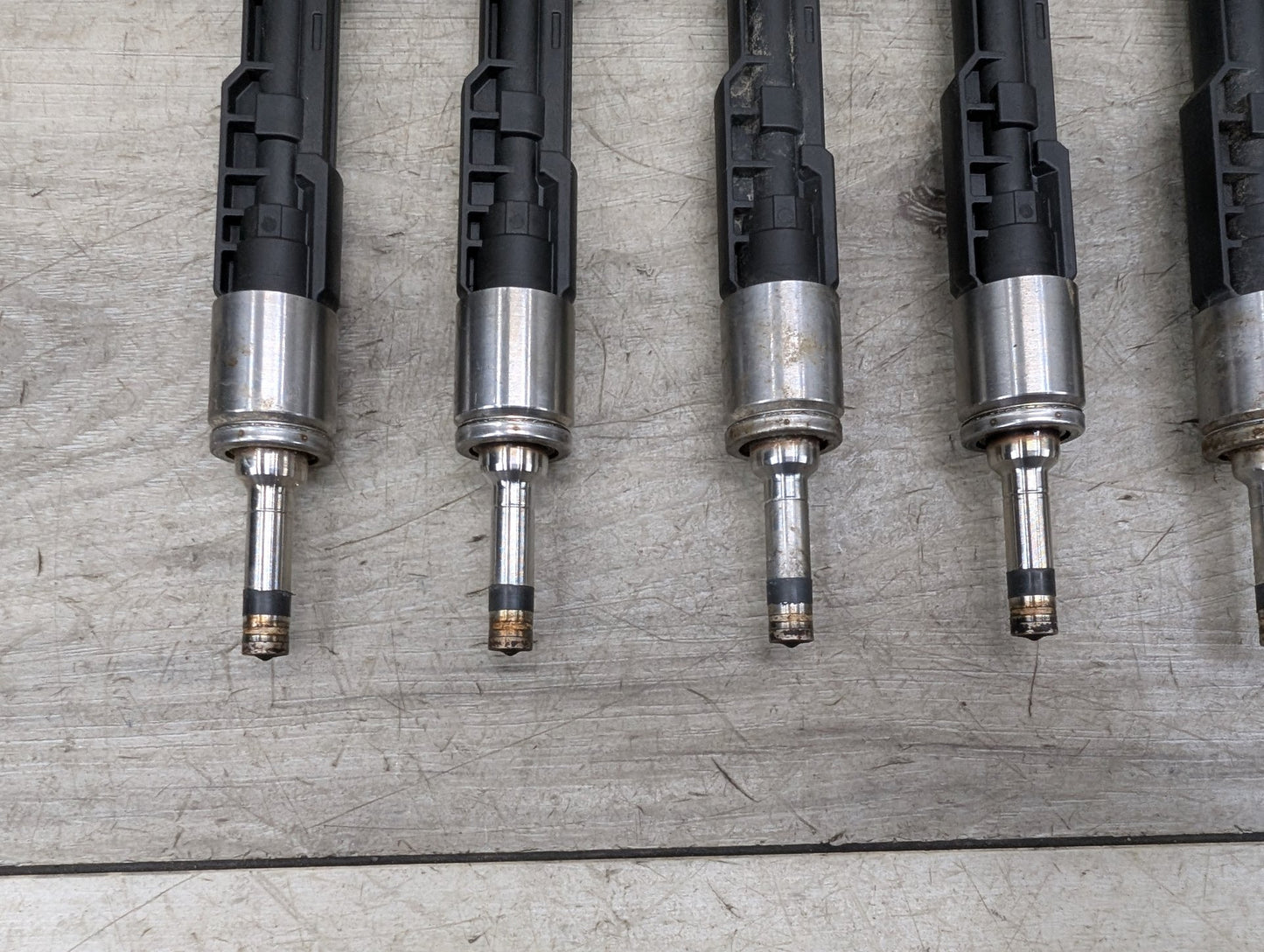 19-24 OEM BMW G12 G30 M550 750 Engine N63R High Pressure Fuel Injector Set